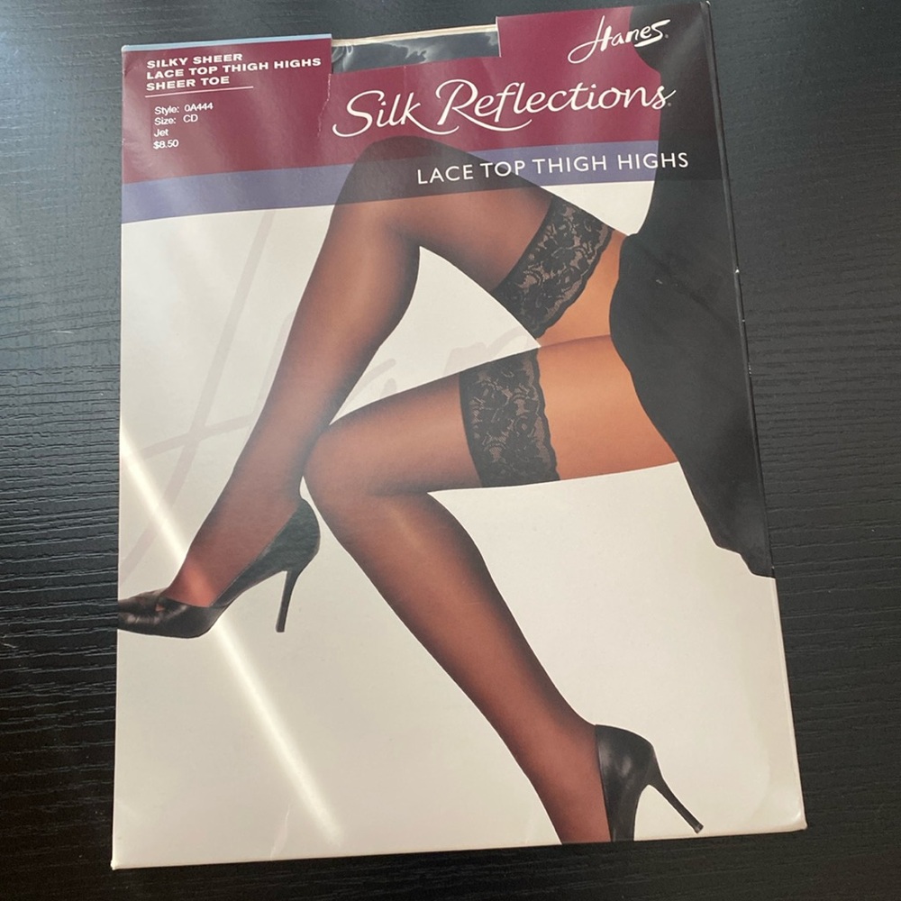 Hanes Silk Reflections Lace Top Thigh Highs Size CD